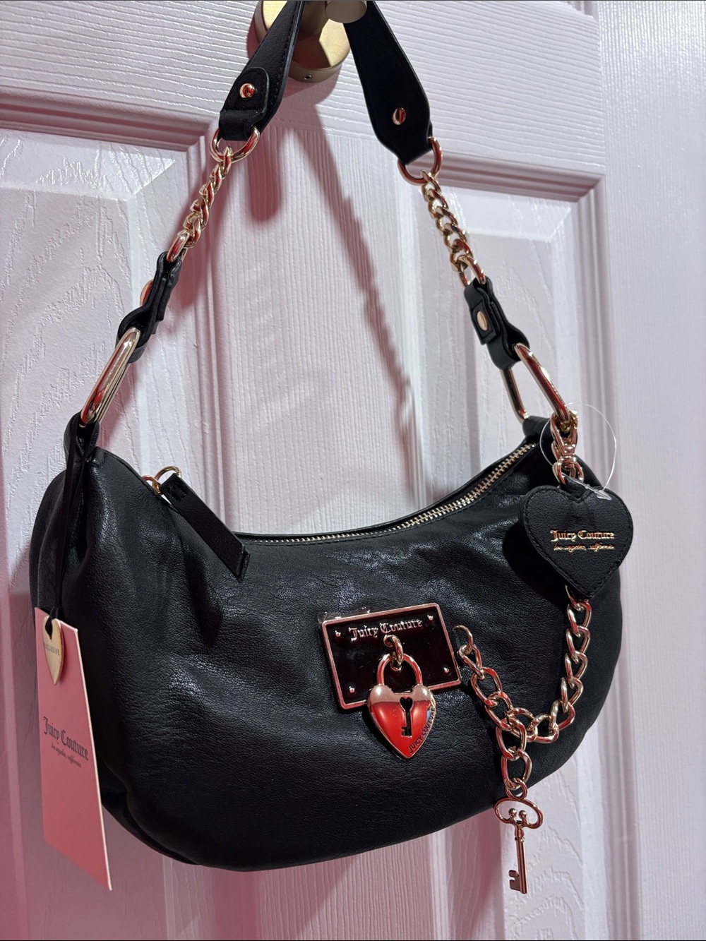 BNWT JUICY COUTURE Black Shoulder Bag with Gold-Tone Chain & Heart Lock